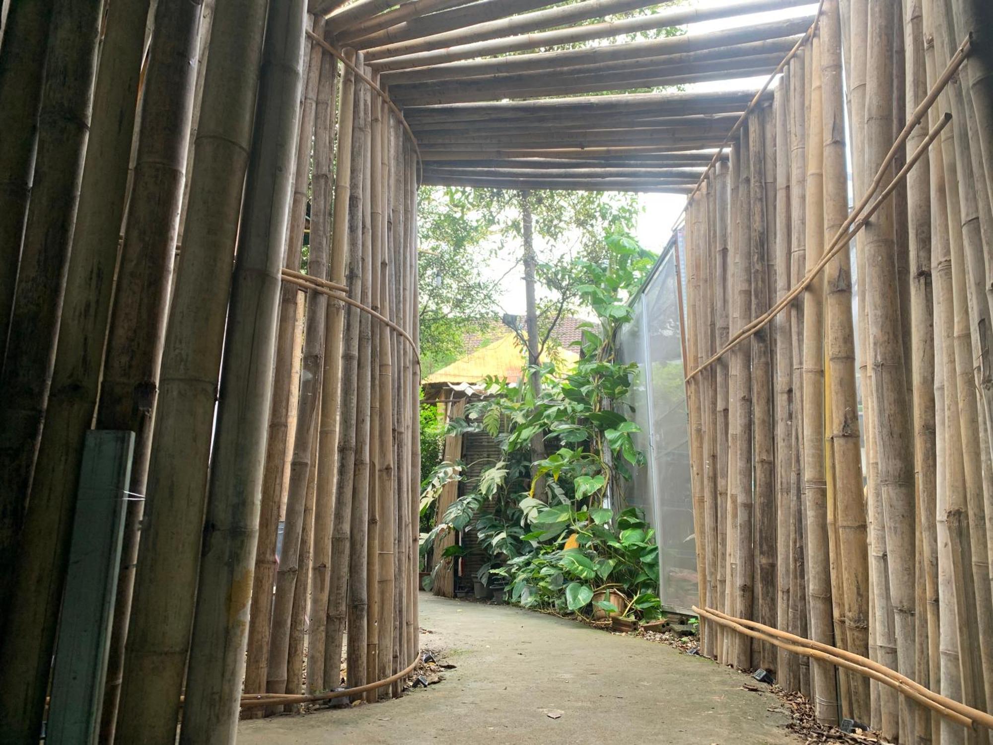 Fundee Story Guesthouse Bamboo House In Chiang Mai Old Town Exterior foto
