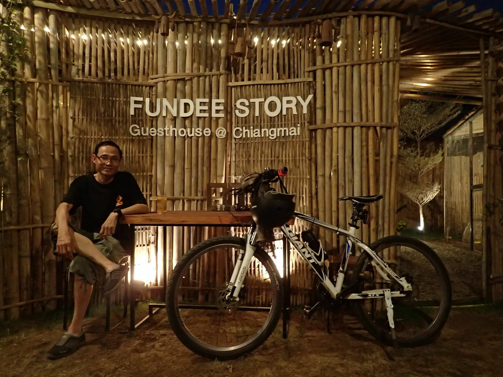 Fundee Story Guesthouse Bamboo House In Chiang Mai Old Town Exterior foto
